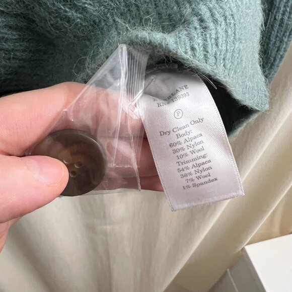 Everlane The Cropped Alpaca Cardigan  M - Picture 7 of 7